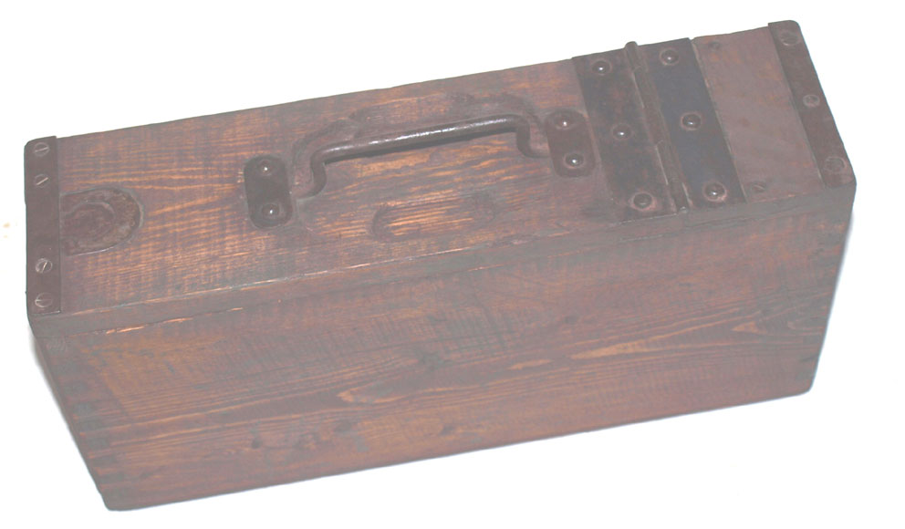 MG08 WW1 wooden ammo belt Box